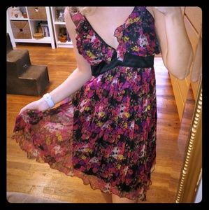 Chiffon floral dress GORGEOUS by BEBE